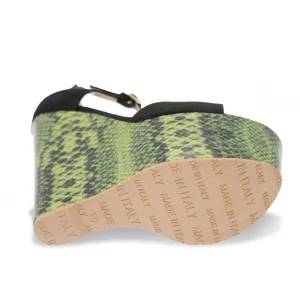 Osmose Shoes Compensées-Compensée Mila: Daim Noir & Talon Effet Python Vert